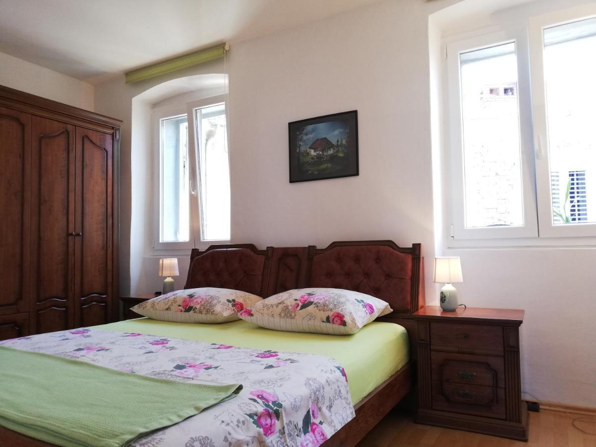 Apartment R&M Pula Ngoại thất bức ảnh