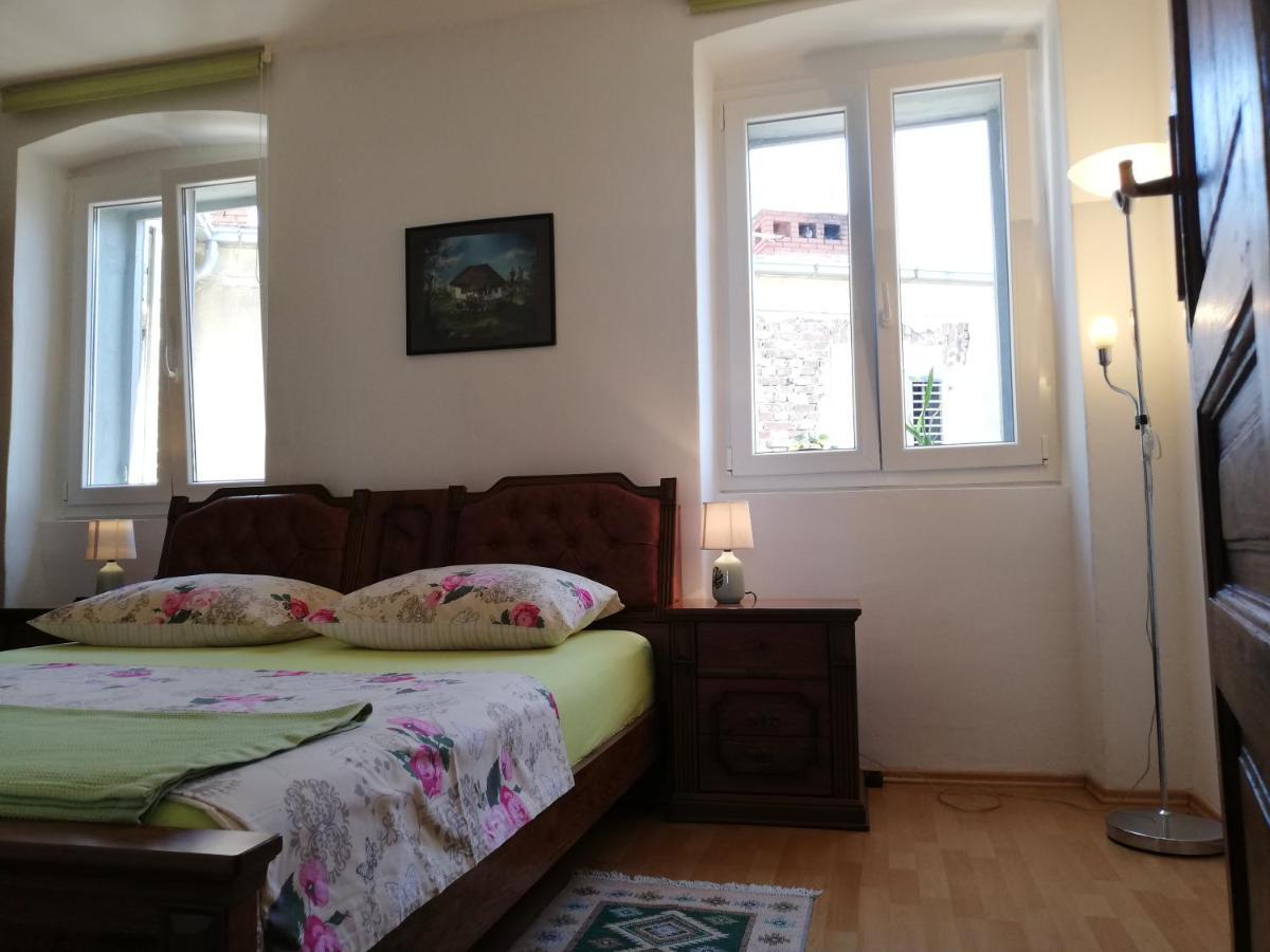 Apartment R&M Pula Ngoại thất bức ảnh